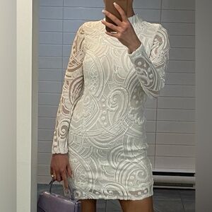 Elegant White Lace Dress